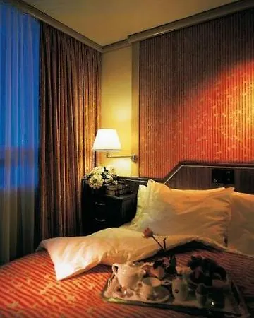 Hotel Konigin Luise 4*